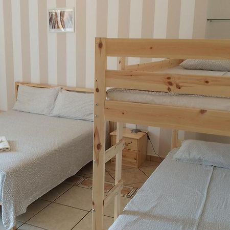 Atelier Bed&Bed Hotel Messina Phòng bức ảnh
